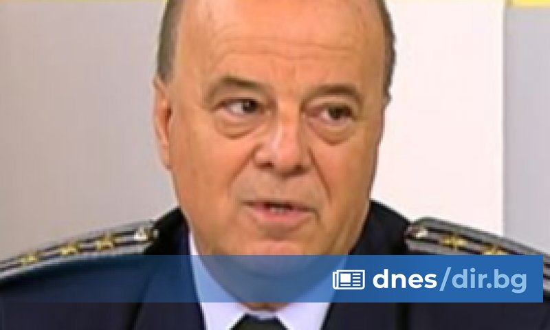 Опитват се да внушат някои хора, че сме се събирали