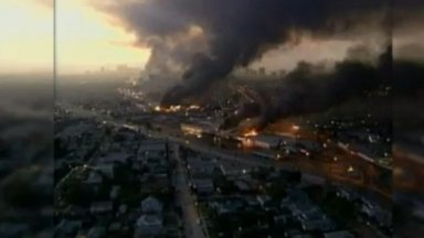 След един побой и едно оправдание: Бунтът за $1 милиард, опустошил Лос Анджелис (видео и снимки)