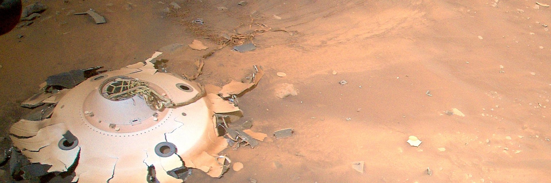 Марсианският хеликоптер прелетя над останки на НАСА