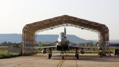 Министърът на отбраната Яшар Гюлер ще разговаря по въпроса с