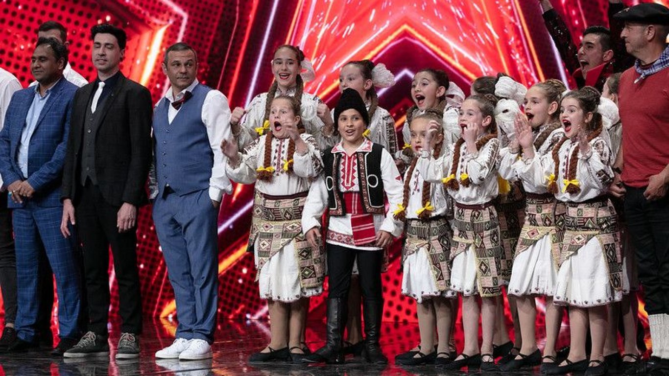 Зрителите ще спасяват участници в "България търси талант" след третия полуфинал 