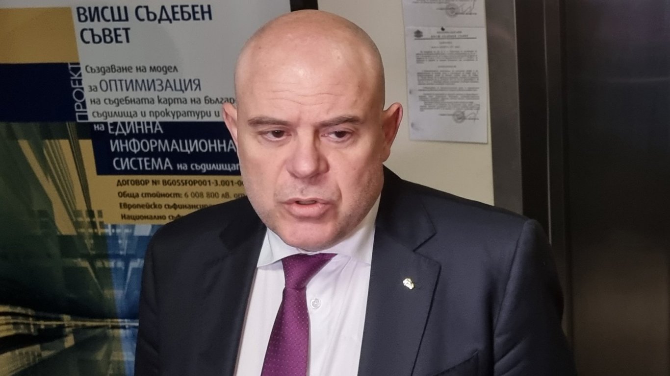 Иван Гешев преди заседанието на ВСС: Нямам притеснения, основанията срещу мен са смешни (видео)