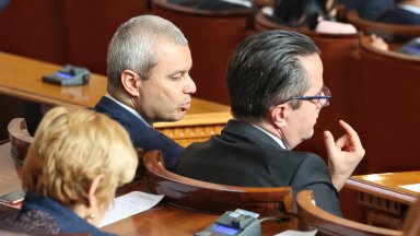 Цончо Ганев: Трима от управляващото мнозинство щяха да гласуват против кабинета на ПП