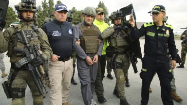  Екстрадираха най-опасния колумбийски наркобос в САЩ (снимки и видео)