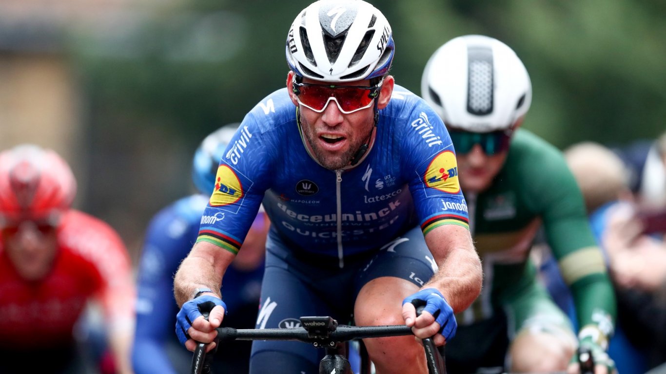 Кавендиш спечели етап от Джирото след почти 10 г. и гони вечния рекорд на Еди Меркс