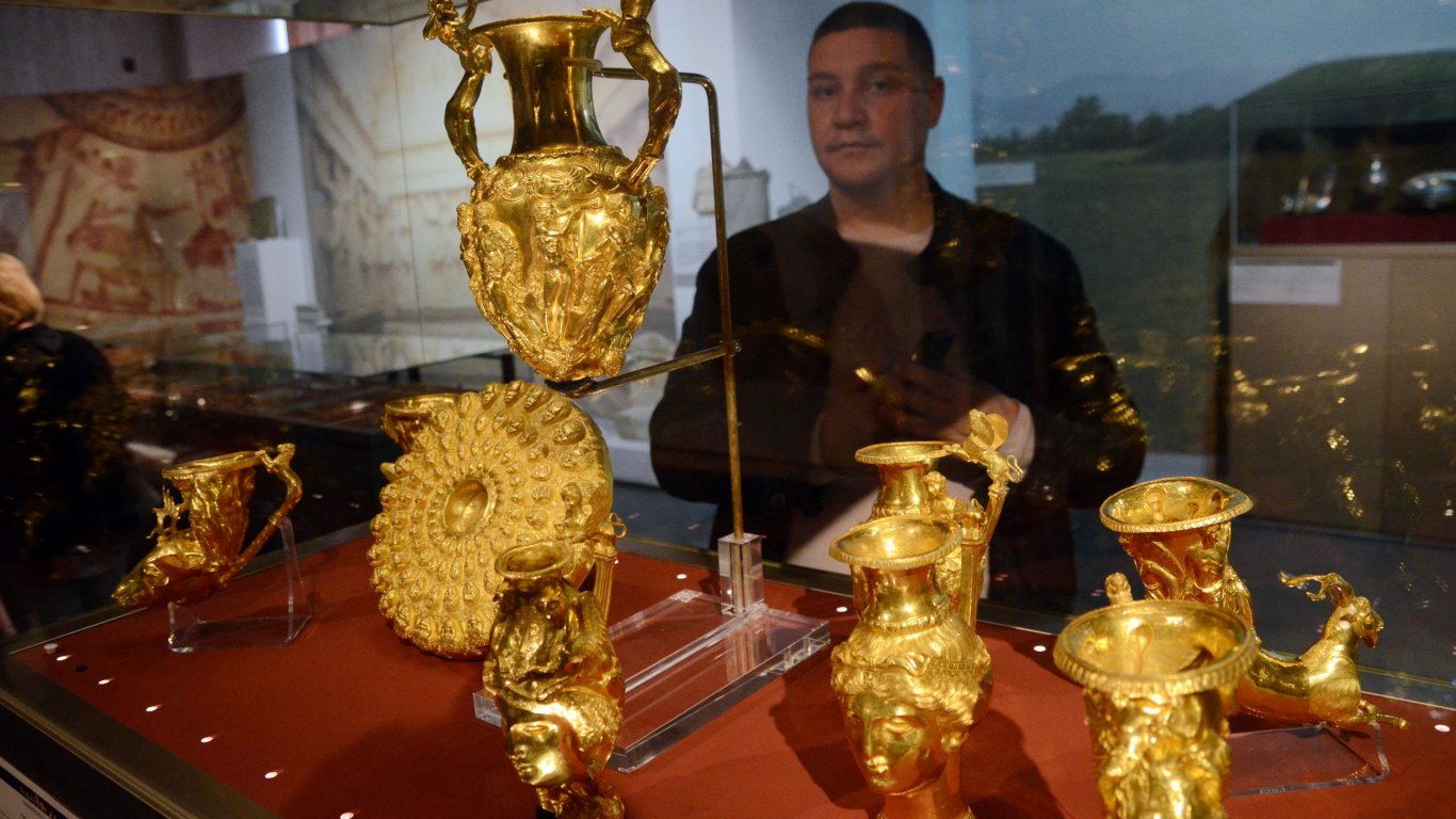 Оригиналът на Панагюрското златно съкровище пристигна в Пловдив