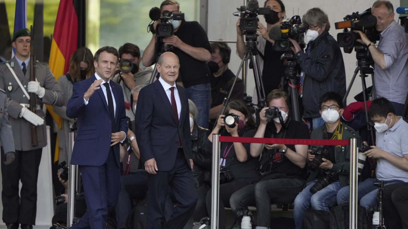 Лидерите на Германия и Франция приветстваха факта, че Путин не обяви стъпки за разширяване на войната 