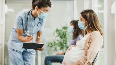 Увеличават финансирането за инвитро по донорската програма на Столична община