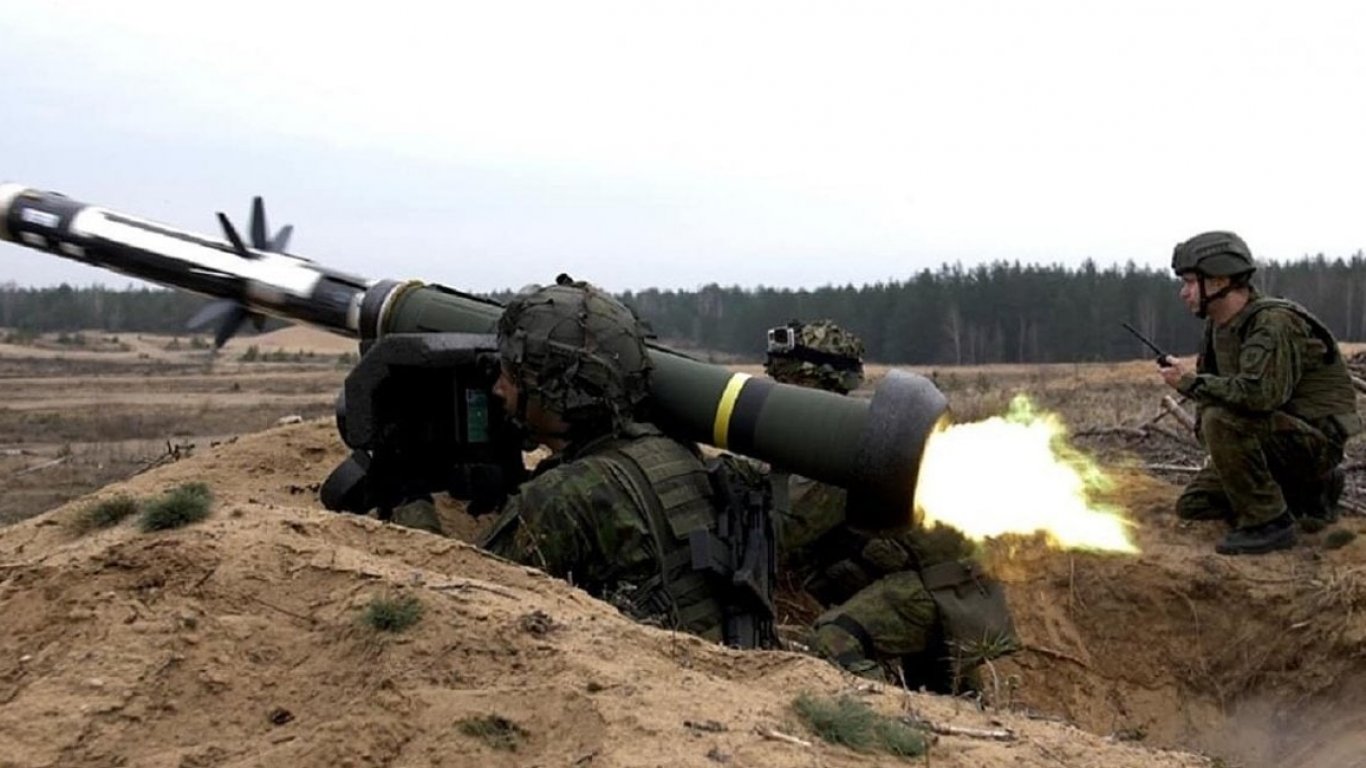 Киев обяви, че отблъсква руските войски в контраофанзива, а Москва, че са стигнали до Луганск