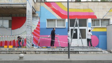Камарата на архитектите скочи срещу оцветяването на емблематична сграда в Пазарджик