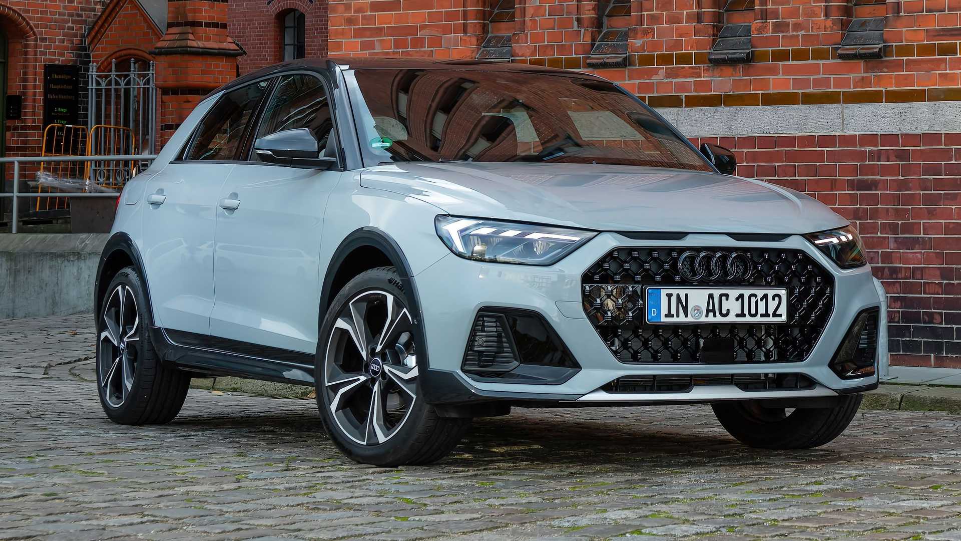 Audi сменя името на компактен хечбек модел