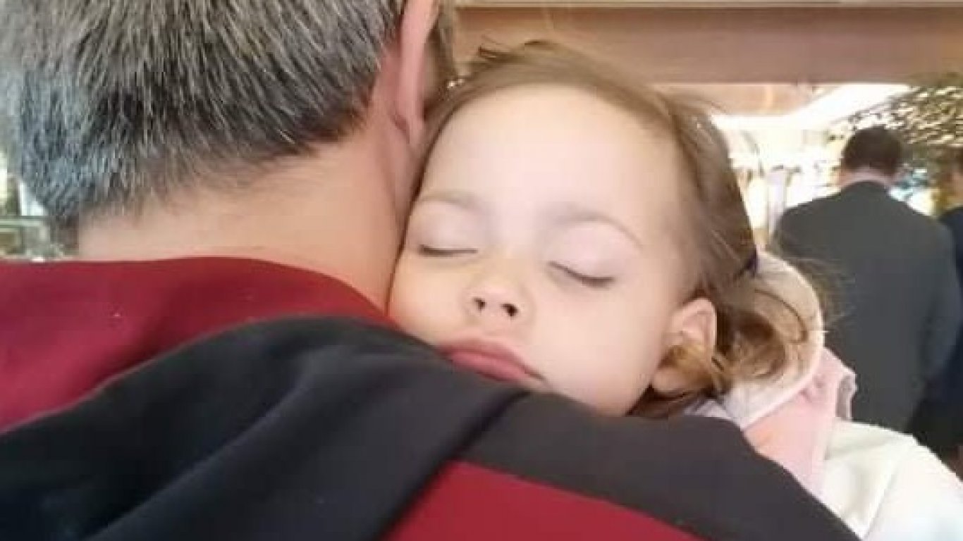 Само за 10 дни: Вълна от съпричасност събра близо 600 000 лева за лечението на 2-годишната Бояна