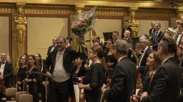 Веселин Стоянов и Софийската филхармония спечелиха сърцата на виенската публика