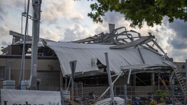Мощно торнадо спря концерт на "Рамщайн" в Германия, над 40 души са ранени (снимки/видео)