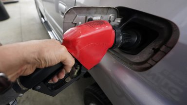 Цените на горивата отново тръгнаха нагоре 