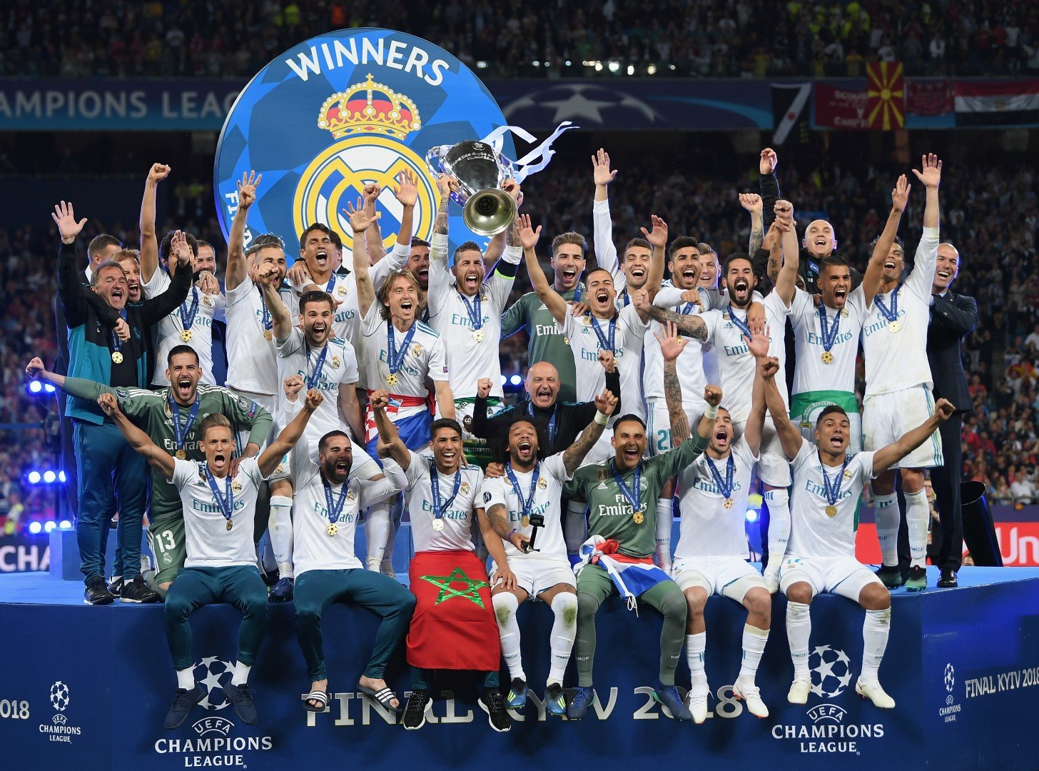 2018 г., Киев: Реал с трофея след победата над Ливърпул на финала с 3:1