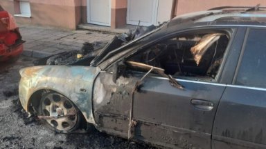 За втори път запалиха колата на служител на ДАИ в Пазарджик
