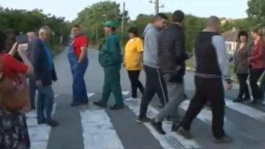 Протест срещу закриването на Райония съв в Каварна блокира пътя за ГКПП Дуранкулак