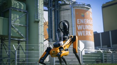 Куче-робот работи във виенска електроцентрала