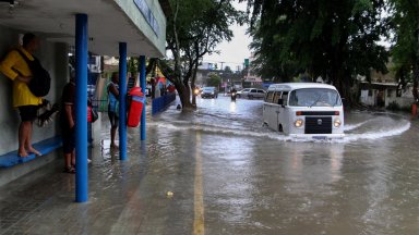 Проливни валежи в Бразилия доведоха до смъртта на най-малко 35 души
