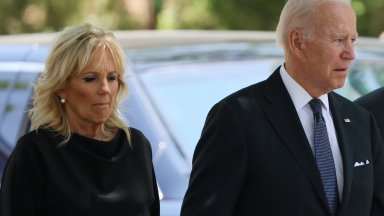 Първата дама на САЩ Джил Байдън пристигна заедно с президента