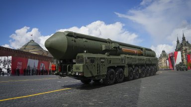 Русия изкара ядрените си ракетни сили на учения 