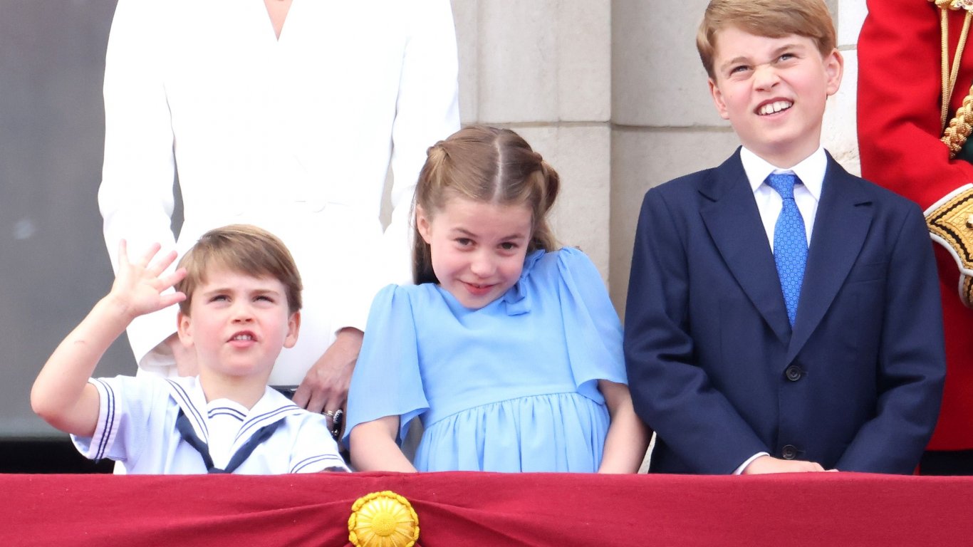 Публикуваха нова снимка на принцеса Шарлот, която днес навършва осем години
