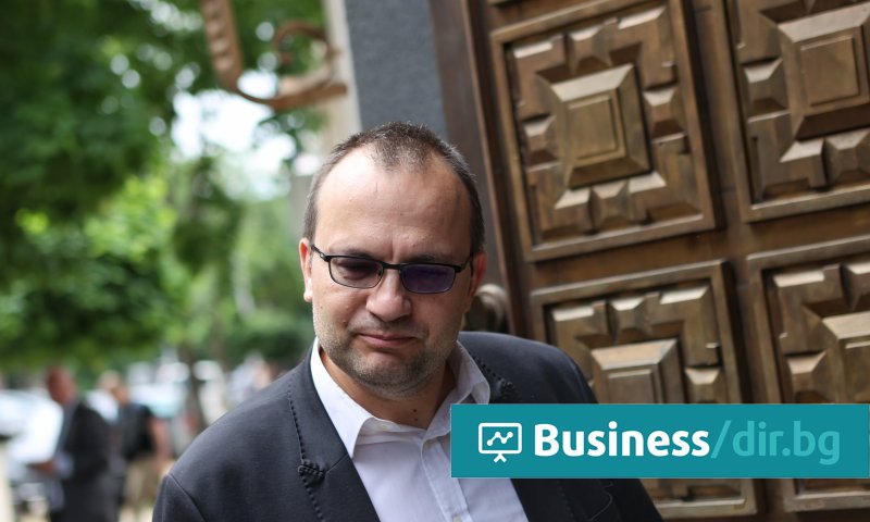 Изключителен приоритет на Демократична България е да не се вдигат