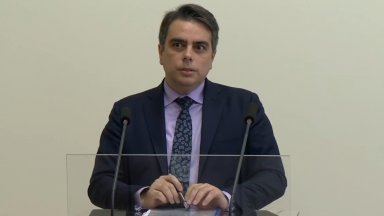 Василев обяви параметрите в актуализацията на бюджета