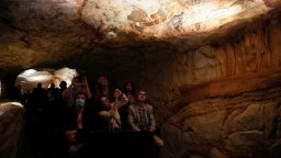 Виртуална изложба на уникална праисторическа подводна пещера отваря врати в Марсилия