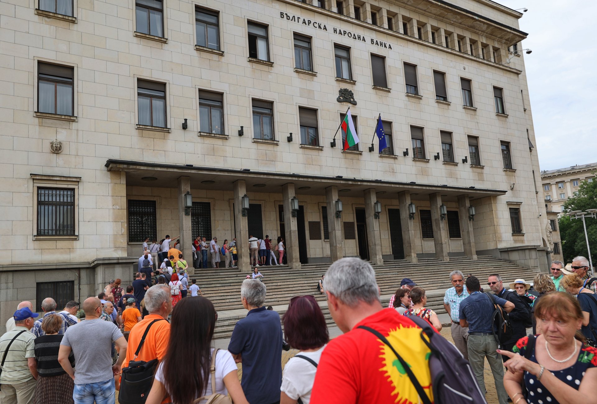 Опашка пред БНБ за Деня на отворените врати
