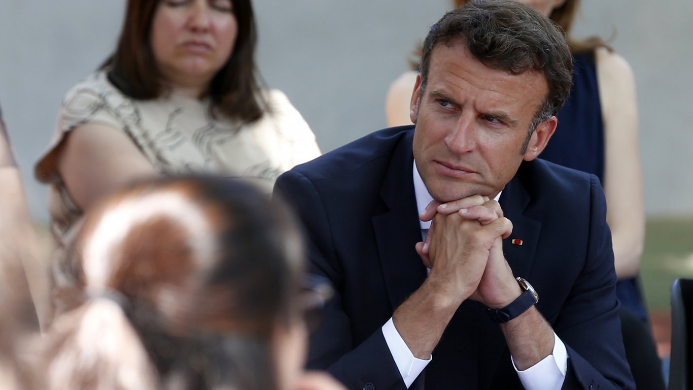 Франция пред „трети тур“ на президентските избори. Победата на Макрон на парламентарния вот не е съвсем сигурна