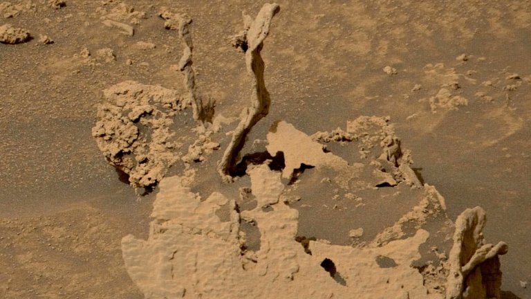 Откриха странни скали на Марс (снимки)