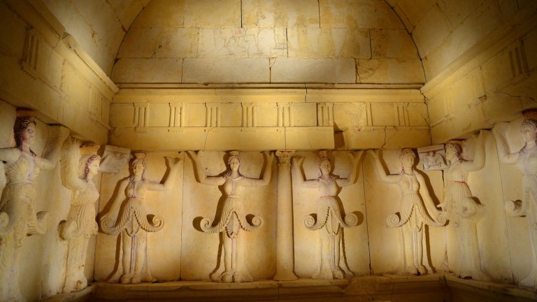 Комплекс „Тракийски гробници“ в археологическия резерват „Сборяново“ открива сезона за посетители