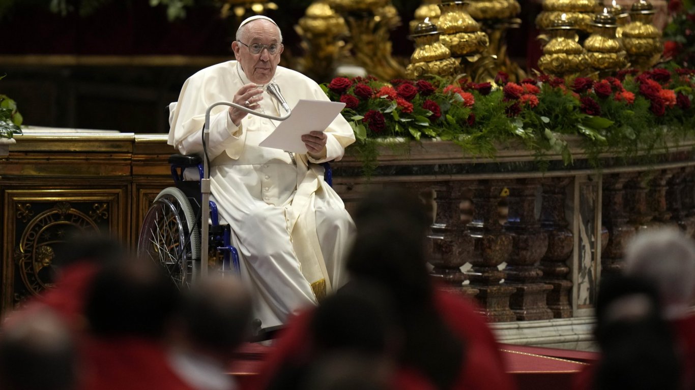 Папата назначи видни банкери в инвестиционната комисия на Ватикана