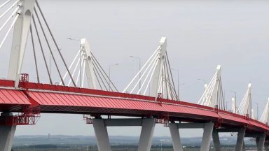 Откриха първия автомобилен мост между Русия и Китай (видео)