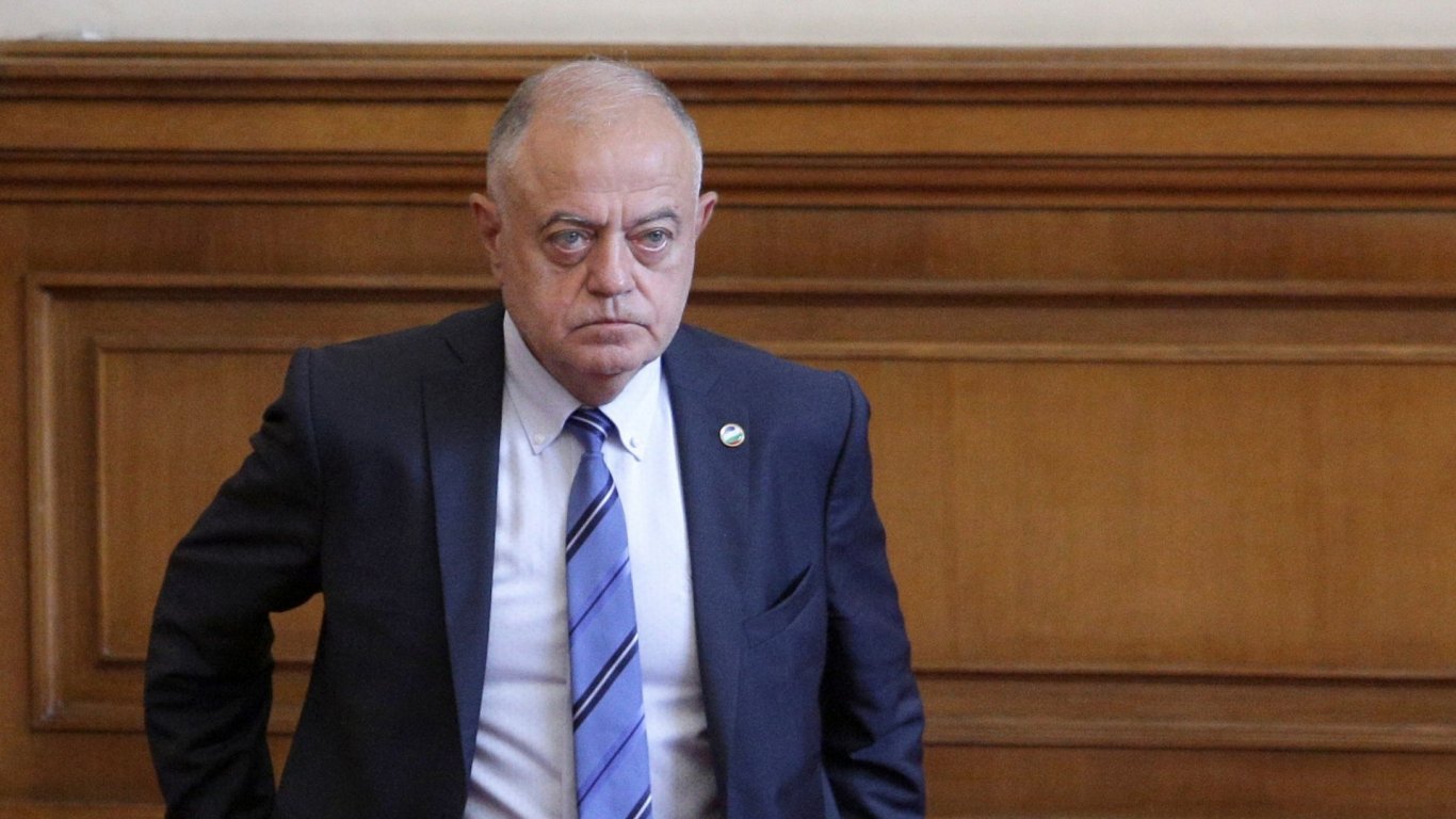 Атанас Атанасов възмутен: Избраха за член на ВСС прокурор, който ме арестува