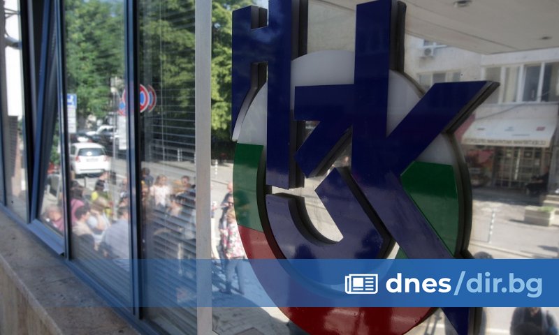 В писмо до председателя на Народното събрание Динева посочва, че