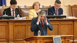 Мустафа Карадайъ: Кирил Петков е използвал службите за лична изгода, трябва да бъде разследван