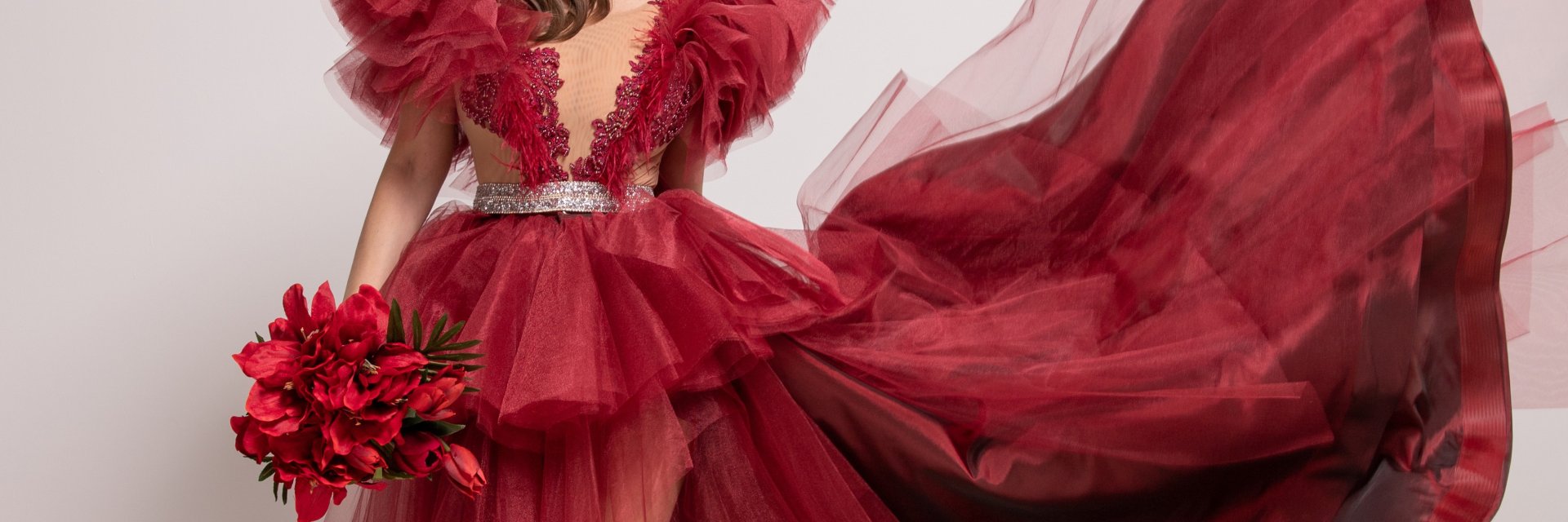 Не е за изпускане! Гери Дончева в специален "златен" епизод на "По стъпките на красотата"