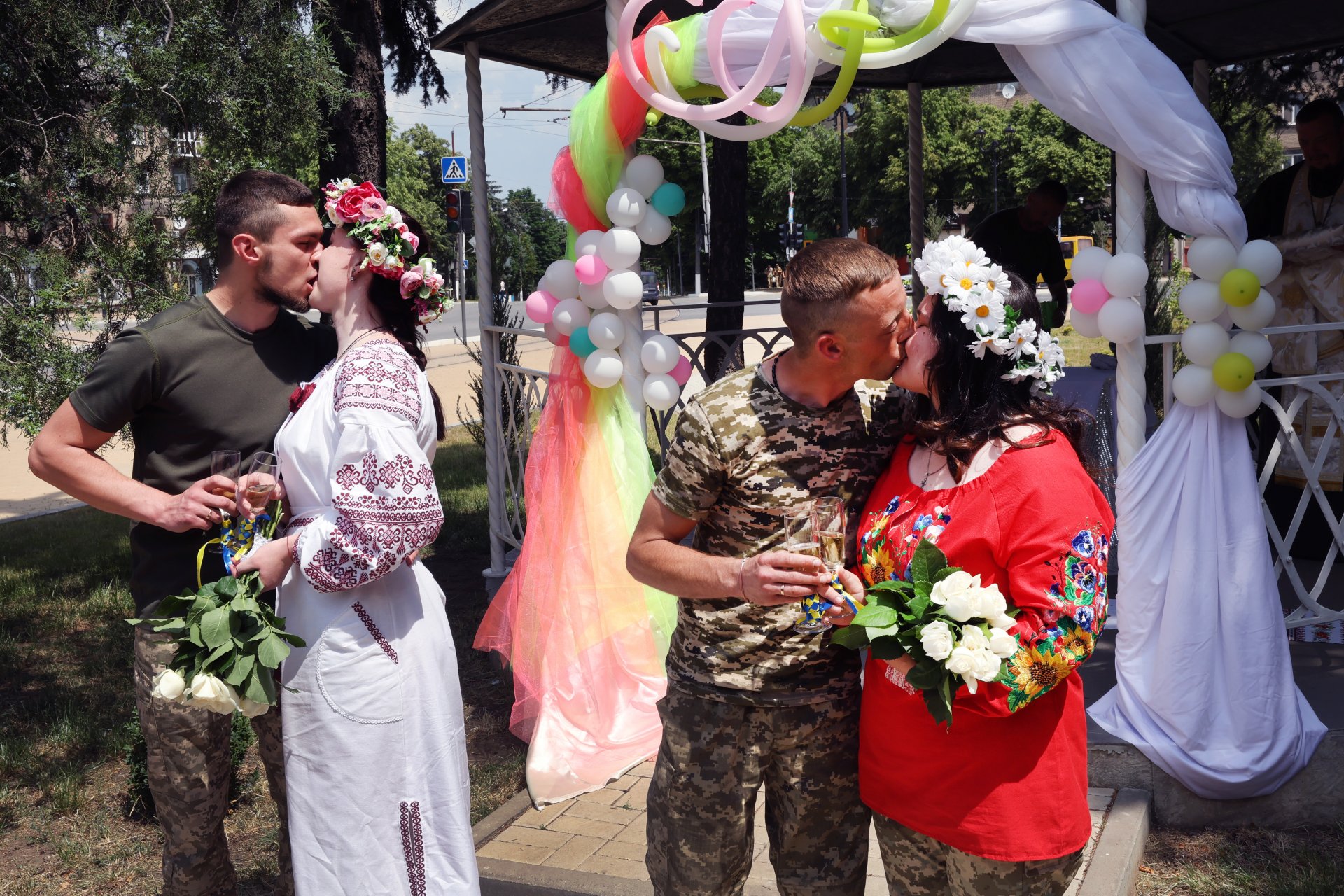 Военни сватби в Украйна