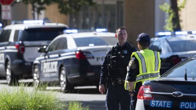 15-годишно момче загина, а трима са ранени при стрелба във Вашингтон (видео)