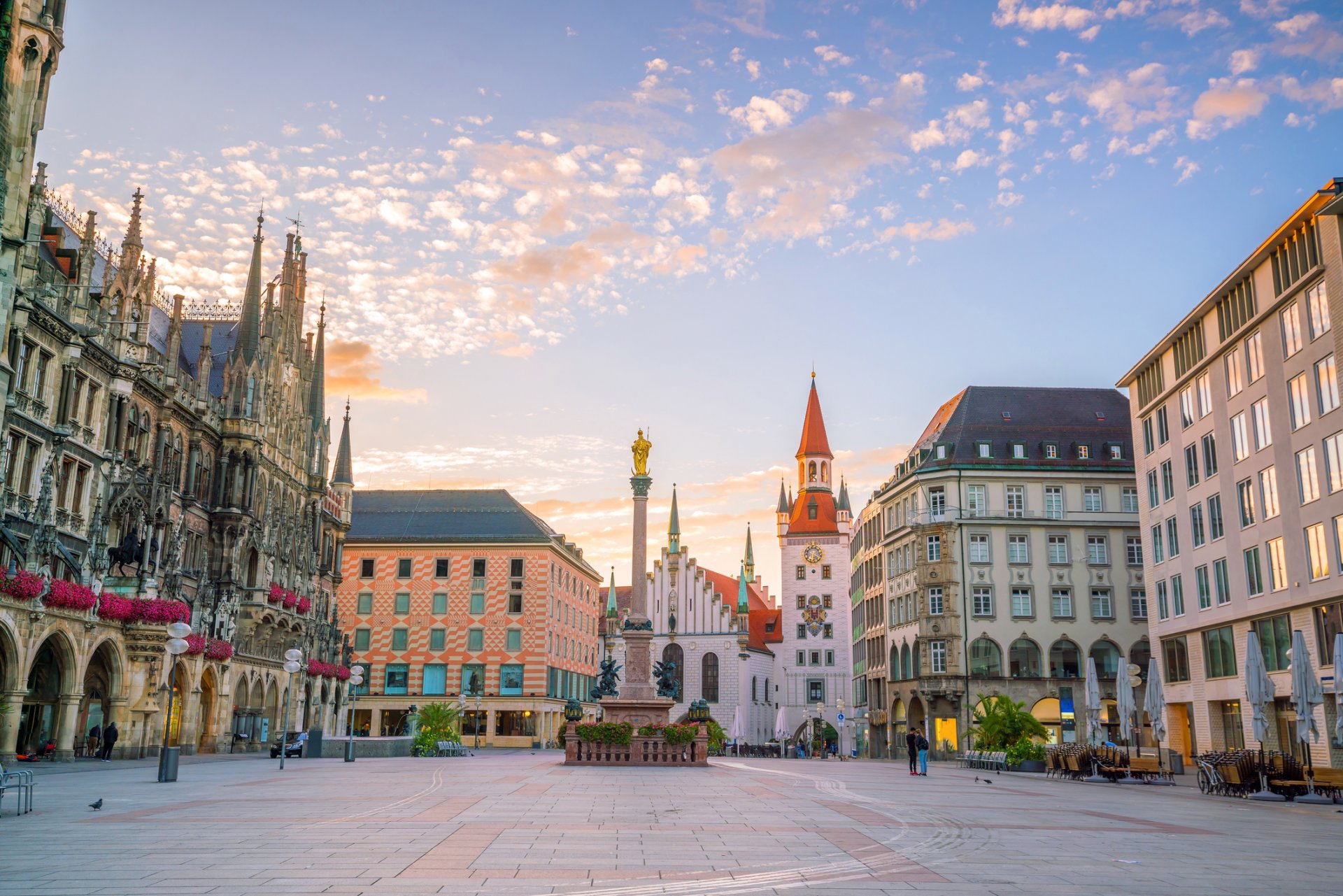 Мариенплац - площадът в центъра на стария град на Мюнхен