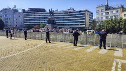 Агенциите по храните и по горите излязоха на протест пред НС, искат структурни реформи