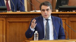 Василев: Ефектът от нулевото ДДС на брашното за бюджета ще е 8-10 млн. лв. за 6 месеца