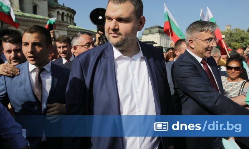 Трябва да има правителство, ако мислим за държавата, а не