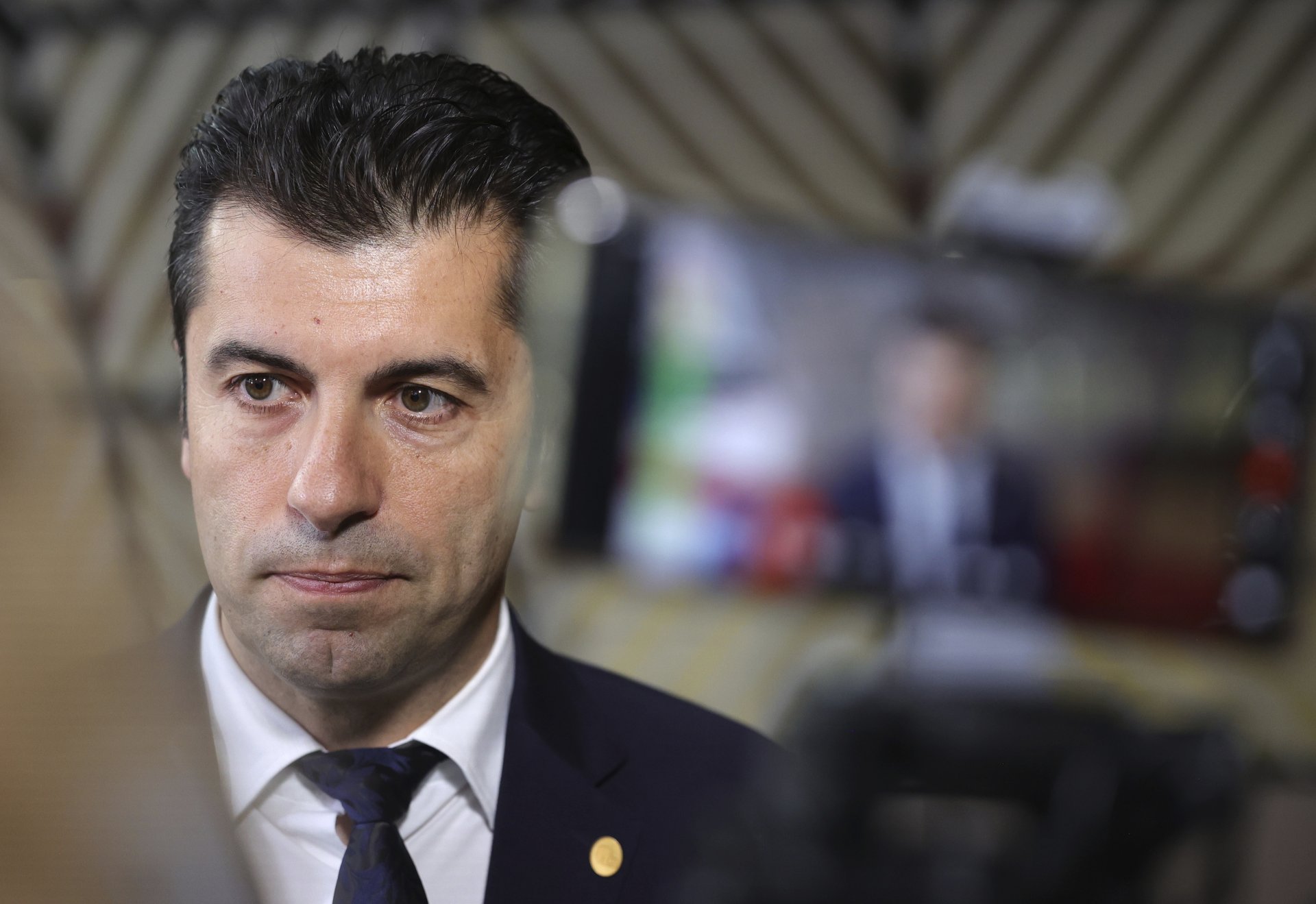Парламентът може бързо да реши за Северна Македония, заяви в Брюксел Кирил Петков