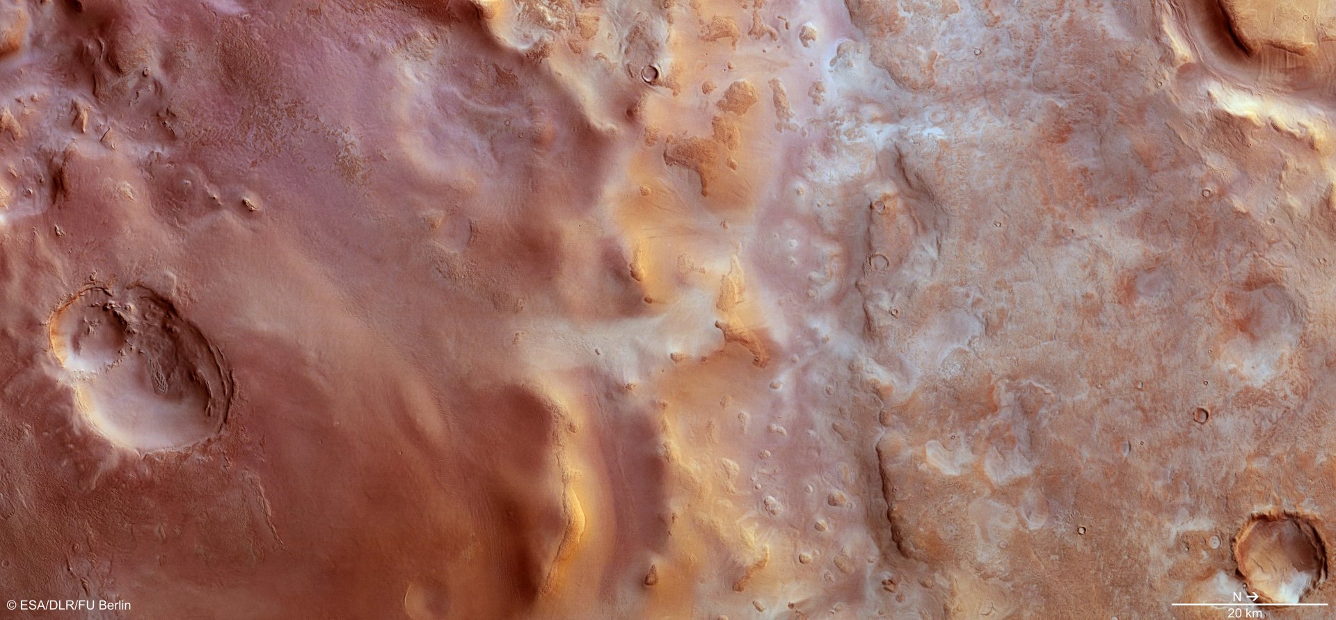 Снимка на Марс от мисията на Европа