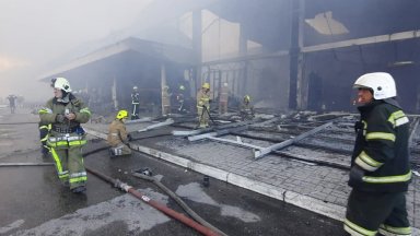 Шест ракети и пет ударни дрона бяха изстреляни от руските