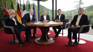 Г-7: Санкциите срещу Русия няма да включват земеделски стоки